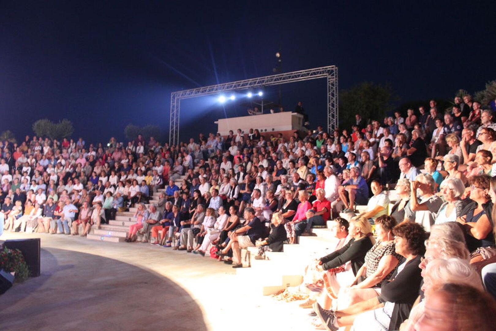 Cinéma en plein air au théâtre de verdure