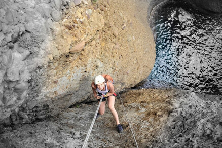 Canyoning sec via corda journée - La Ciotat